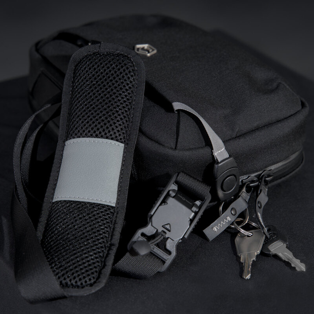 Плечова сумка Pentagon CONSUL SLING POUCH K16115 Чорний - зображення 2