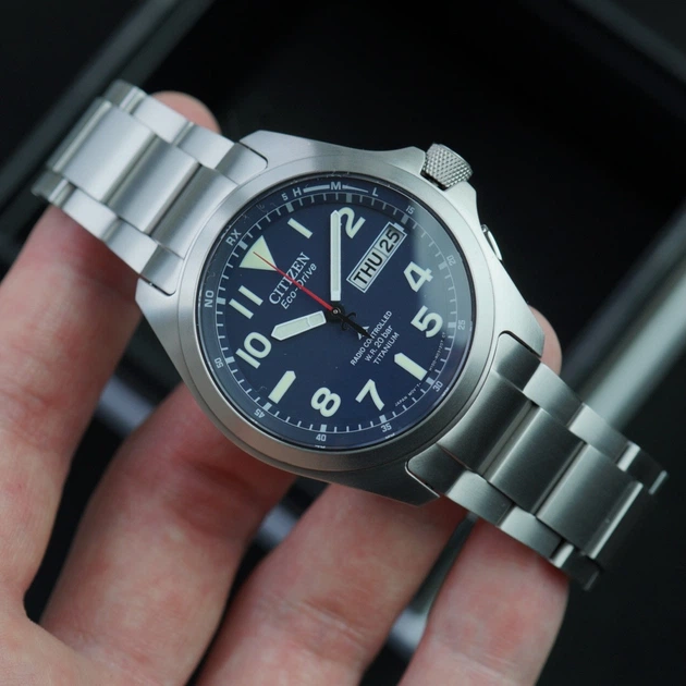 Часы Citizen AT6080-53L Promaster Land Case Titanium BLUE Dial