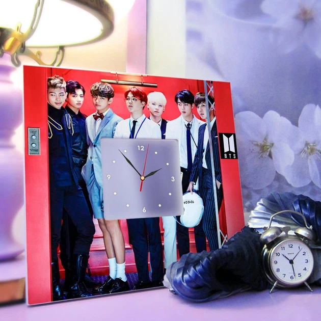 Часы "Группа BTS" сувенир для фанатов корейской K-pop, поп музыки, украшение спальни, кафе, бара, студии, караоке - изображение 3
