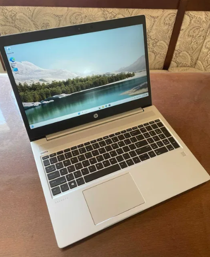 Ультрабук HP ProBook 455 G7 / 15.6" (1920x1080) IPS / AMD Ryzen 3 4300U (4 ядра по 2.7 - 3.7 GHz) / 16 GB DDR4 / 512 GB SSD / AMD Radeon RX Vega 5 / WebCam б/у - изображение 2