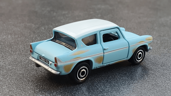 Тематическая Машинка Matchbox 1962 Ford Anglia Harry Potter Moving