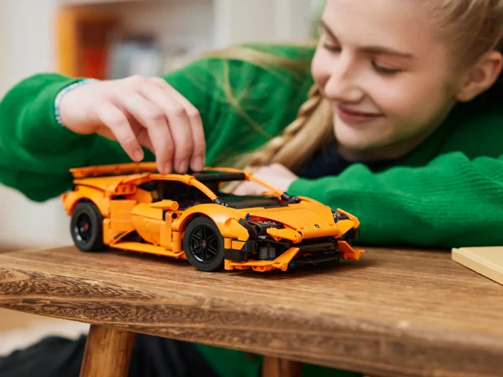 Конструктор LEGO Technic: Оранжевый Lamborghini Huracán