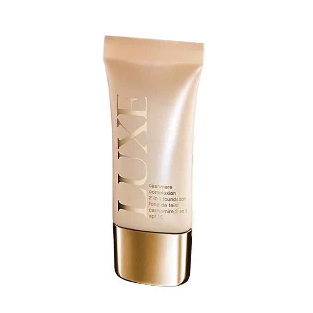 Тональный крем для лица "Кашемир" Avon Luxe SPF15 фарфоровый / Porcelain, 30 мл (Эйвон люкс) - Фото 1 Тональный крем для лица "Кашемир" Avon Luxe SPF15 фарфоровый / Porcelain, 30 мл (Эйвон люкс) - изображение 1