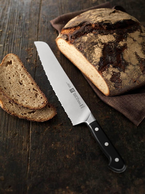 Ніж для хліба Zwilling Pro 20 см (38406-201-0) - зображення 6