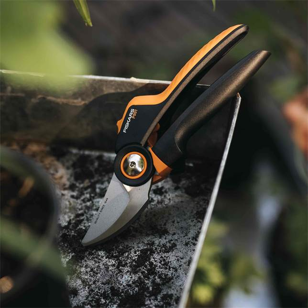Sekator nożycowy Fiskars X-series P961 L (6411501111234) - obraz 4