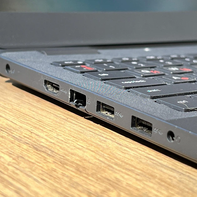 Ноутбук Dell Vostro 15 3000 - 15.6 FHD WVA| intel core i5-1135G7
