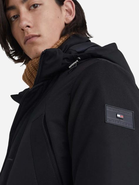 Парка зимова чоловіча Tommy Hilfiger MW0MW27689-BDS L Чорна (8720641465939) - зображення 4