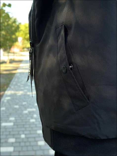 Чорна чоловіча куртка з капюшоном RED Bomber Street Tag Black 54 Чорний - изображение 7