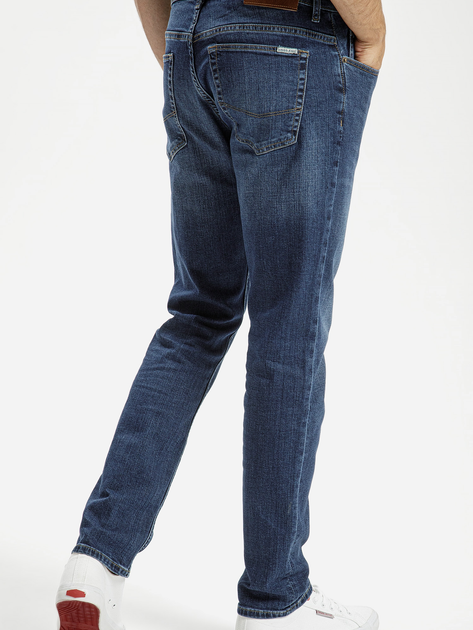 Jeansy regular fit męskie Cross Jeans E 169-112 32-32 Granatowe (3333333218178) - obraz 2