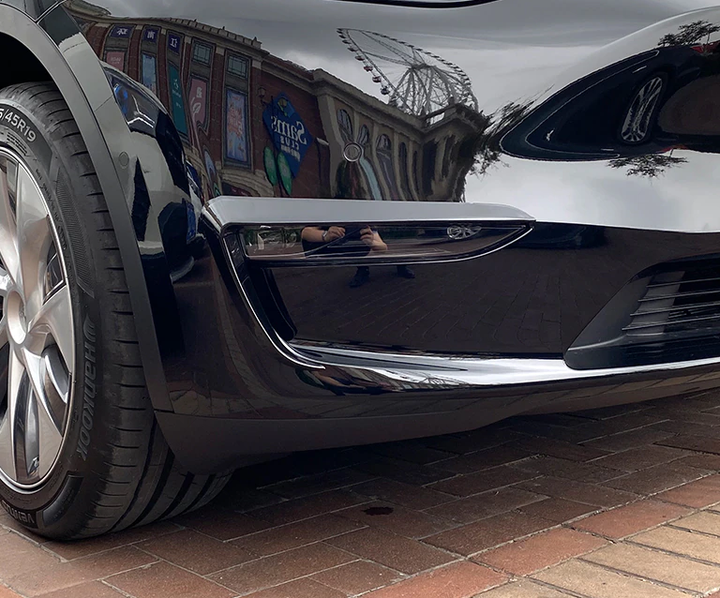 Накладки переднього бампера Tesla Model Y чорний глянець (2020-...) - зображення 3