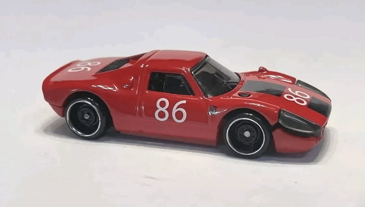 Машинка Базовая Hot Wheels Porsche 904 Carrera GTS Exotics 1:64