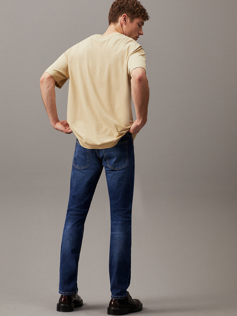 Jeansy regular fit męskie Calvin Klein Jeans J30J325735-1A4 30/32 Niebieskie (8720639093335) - obraz 4