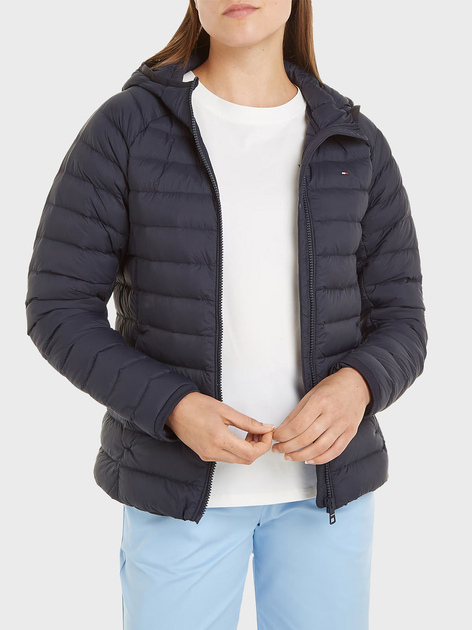 Куртка демісезонна коротка з капюшоном жіноча Tommy Hilfiger WW0WW42350-DW5 XS Темно-синя від Rozetka на платформі USKIDKA Акція на Куртка демісезонна коротка з капюшоном жіноча Tommy Hilfiger WW0WW42350-DW5 XS Темно-синя від Rozetka