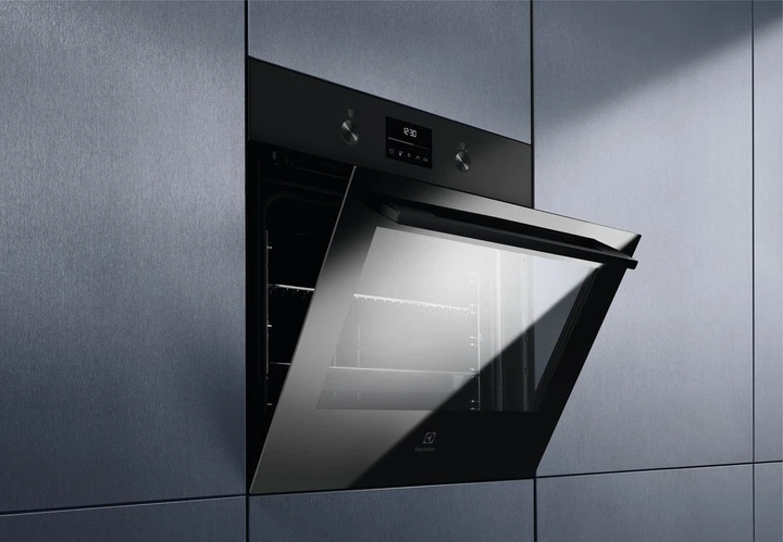 Piekarnik elektryczny Electrolux 700 KOEFP77H - obraz 3
