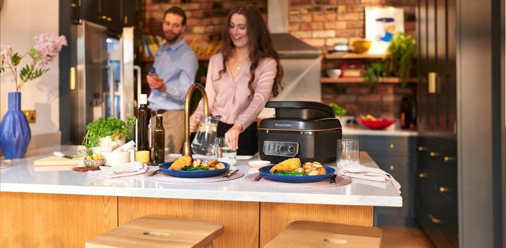 Russell Hobbs Мультипіч SatisFry Air&Grill, 1745Вт, чаша-5.5л, сенсорне кер., алюміній/пластик, чорно-жовтогарячий - зображення 13