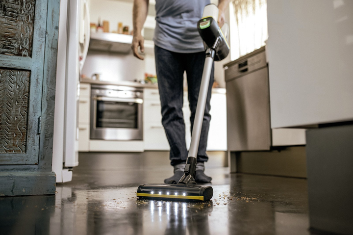 Акумуляторний пилосос Karcher VC 6 Cordless 1.198-677.0 - зображення 3