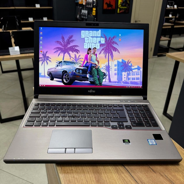 Ноутбук Fujitsu Celsius H760/ 15.6