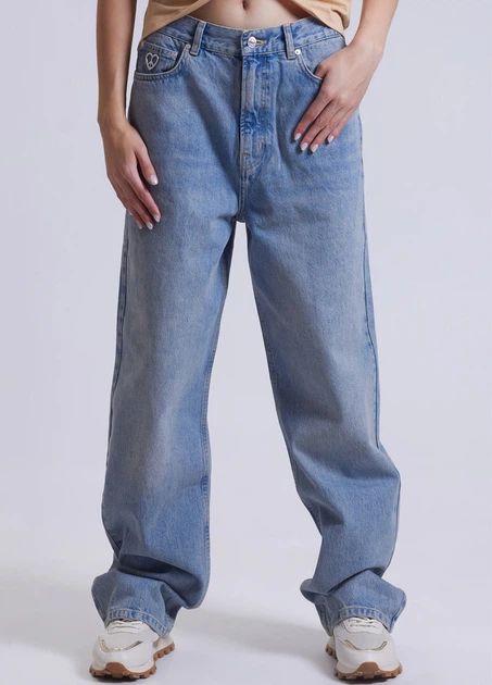 Джинсы MOSCHINO JEANS Женская 27 Голубой (242K2J030887201303-27) - Фото 2 Джинсы MOSCHINO JEANS Женская 27 Голубой (242K2J030887201303-27) - изображение 2