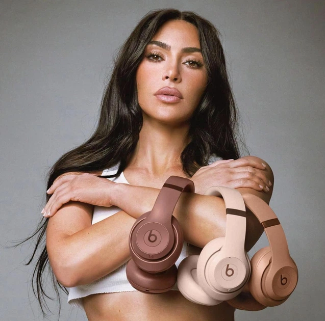 BeatsStudioPro x Kim Kardashian本日のみ25000 Amazon.co.jp: Beats Studio Pro x Kim Kardashian - Bluetooth ノイズ