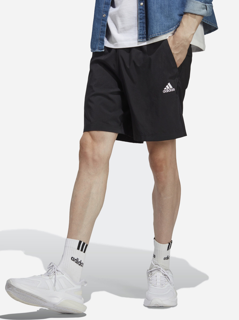 Спортивні шорти чоловічі adidas M SL Chelsea IC9392 L Чорні (4066745481371) - зображення 1