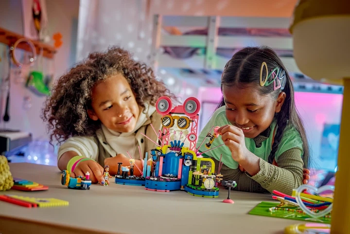 Конструктор Лего Френдс Музыкальное шоу талантов в Хартлейк-Сити Lego Friends 42616 - изображение 8