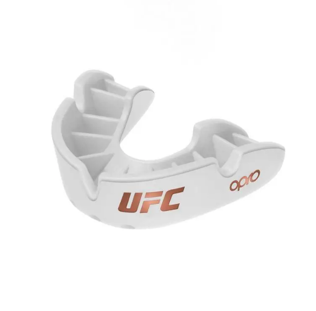 Капа OPRO Bronze UFC доросла вік11+ антибактеріальна білий - Фото 2 Капа OPRO Bronze UFC доросла вік11+ антибактеріальна білий - зображення 2