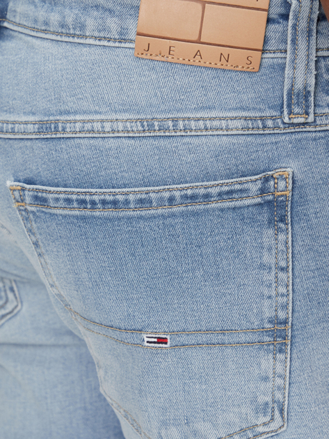 Krótkie spodenki męskie jeansowe Tommy Jeans DM0DM18793-1AB 29 Błękitne (8720646786077) - obraz 6