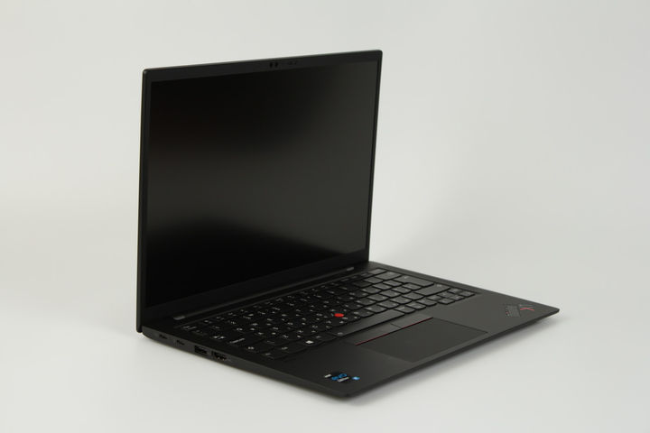 Windowsノート本体 ThinkPad X1 Carbon Gen9 i7 16GB Lenovo Ноутбук Lenovo ThinkPad X1 Carbon 9th Gen (20XW00GNIX) Black