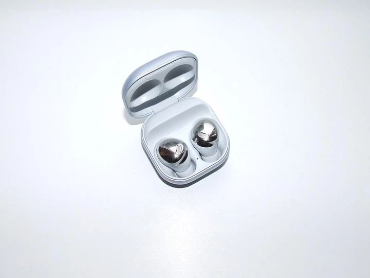 Навушники Samsung Galaxy Buds Pro Silver Б/В купити в інтернет