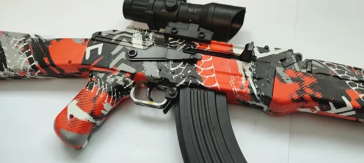 Дитячий автомат Калашникова АК-47 акумуляторний на орбізах, Орбіган. Окуляри, глушник, 86 см - Фото 4 Дитячий автомат Калашникова АК-47 акумуляторний на орбізах, Орбіган. Окуляри, глушник, 86 см - зображення 4