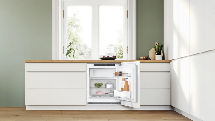 Вбудований холодильник Bosch KUL22VFD0 - зображення 5