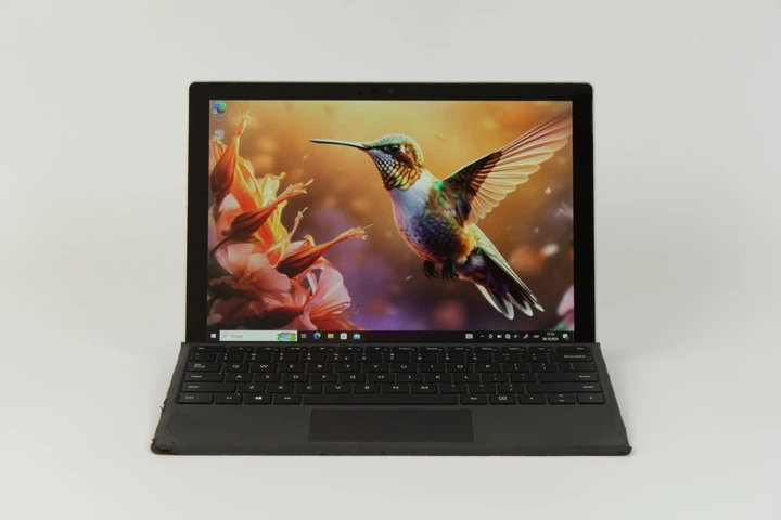 Ноутбук планшет Microsoft Surface Pro (5th Gen) i5-7300U / 8 гб Ноутбук планшет Microsoft Surface Pro (5th Gen) i5-7300U / 8 гб