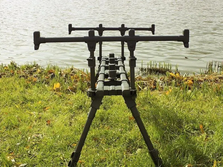 Род под Feima Carp NEO Giant Rod Pod трансформер на 4 вудилища - изображение 5