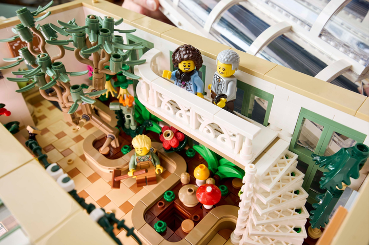Zestaw klocków LEGO Ideas Ogród botaniczny 3792 elementow (21353) - obraz 7