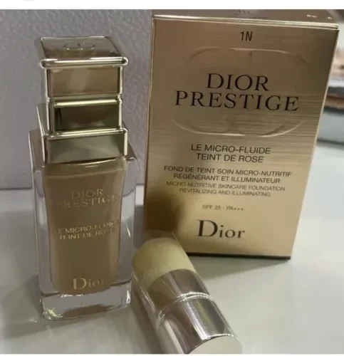 Тональный флюид для лица Dior Prestige Le Micro-Fluide Teint de