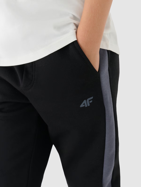 Дитячі спортивні штани 4F TROUSERS CAS M759 122 Чорний 4FJWAW24TTROM759-20S - изображение 4