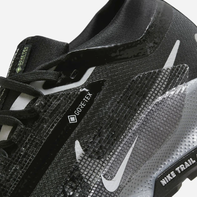 Жіночі кросівки для бігу з Gore Tex Nike W Pegasus Trail 5 Gtx FQ0912-001 36.5 (6US) Чорні (197597092874) - зображення 9