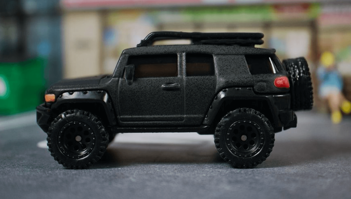 Машинка Premium Hot Wheels Toyota FJ Cruiser Fast & Furious 1:64