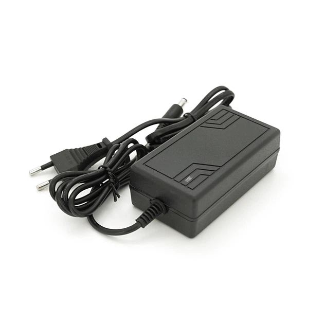 Зарядное устройство для аккумуляторов LiFePO4 12V(14,6V),4S,1,5A, штекер 5.5*2.5, с индикацией - изображение 2