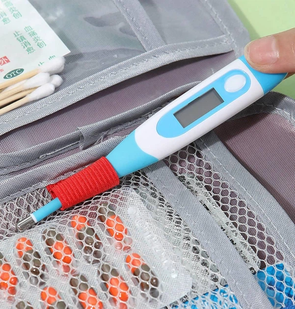 Портативная текстильная аптечка MedicBag, 150х105х20 мм, красная