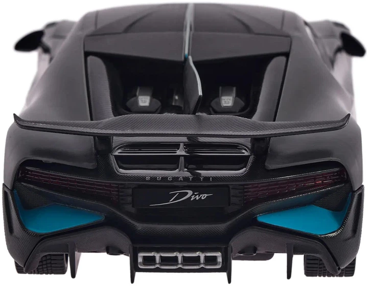 Машинка Rastar Bugatti Divo 1:24 Сірий - Фото 4 Машинка Rastar Bugatti Divo 1:24 Сірий - зображення 4