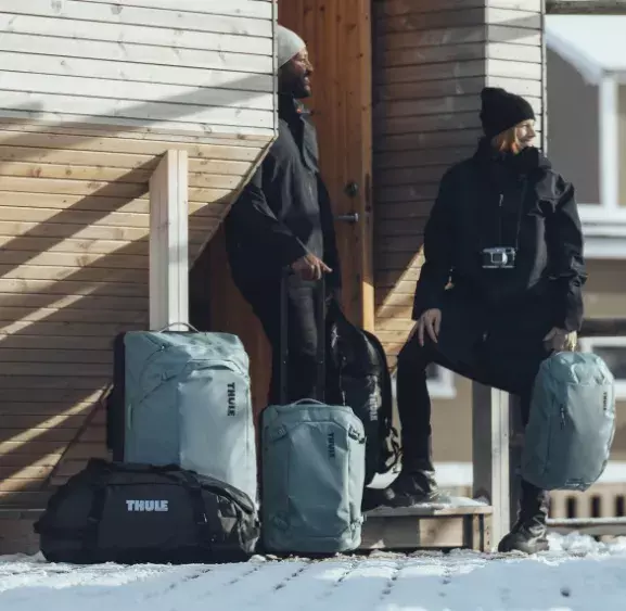 Дорожная сумка THULE Chasm Duffel 70L TDSD-303 серая - изображение 7