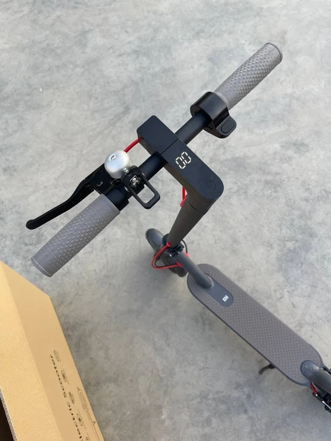 Электросамокат Electric Scooter M365 Black - изображение 4