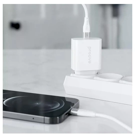 Мережевий Зарядний Пристрій Proove Rapid 20W (Type-C) + Кабель Type-C to Lightning White - Фото 3 Мережевий Зарядний Пристрій Proove Rapid 20W (Type-C) + Кабель Type-C to Lightning White - зображення 3
