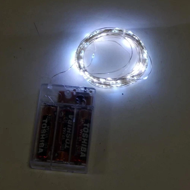 Гірлянда Нитка Led 30 білий дріт 2 батарейки 3 м 1-45 - зображення 2