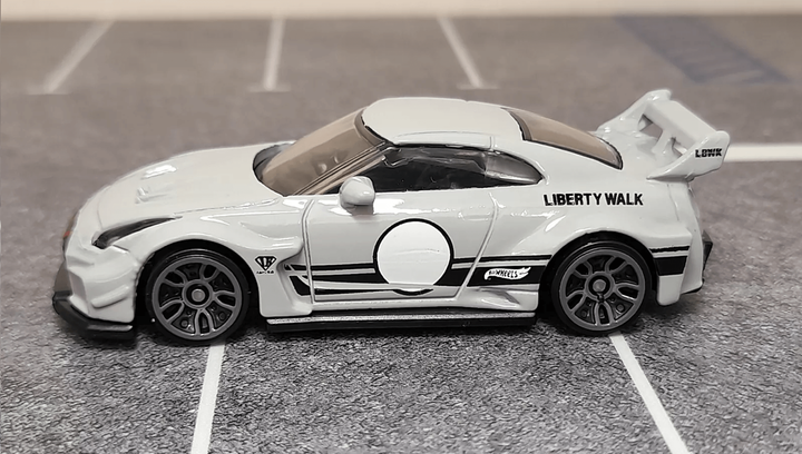 Машинка Базовая Hot Wheels Liberty Walk LB-Silhouette Works GT