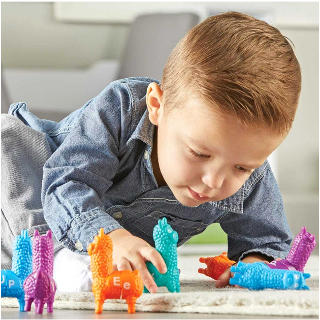 Zestaw figurek Learning Resources do nauki liter i kolorów 13 szt (0765023067132) - obraz 3