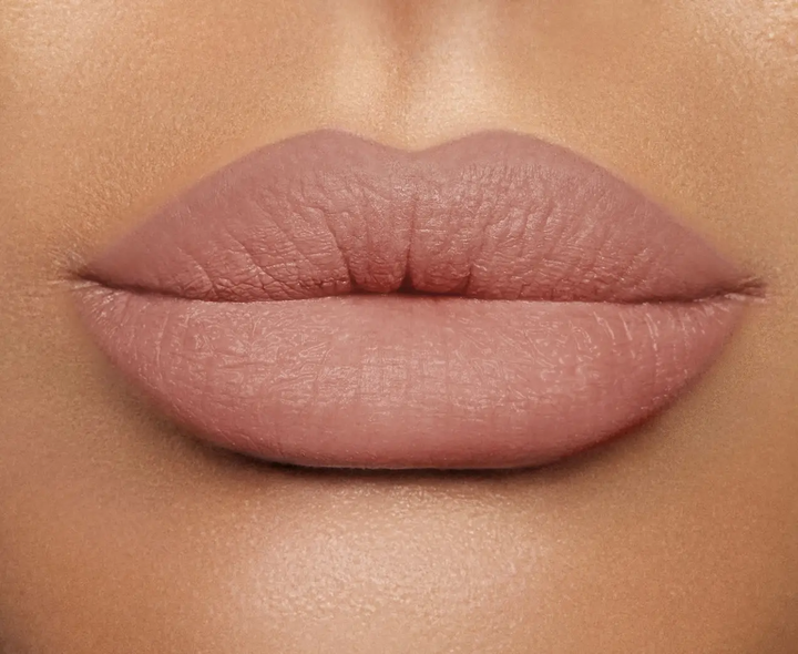 Олівець для губ Charlotte Tilbury Lip Cheat Pillow Talk міні без коробочки - Фото 3 Олівець для губ Charlotte Tilbury Lip Cheat Pillow Talk міні без коробочки - зображення 3