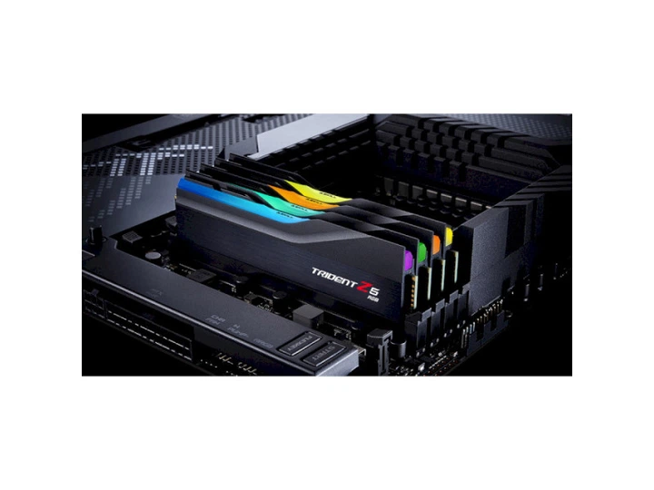 Модуль пам'яті G.Skill 64 GB (2x32GB) DDR5 6400 MHz Trident Z5 RGB