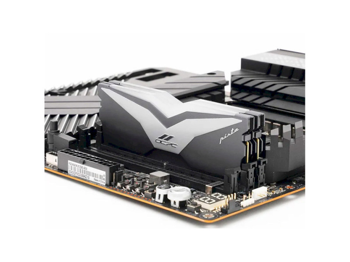 Пам'ять для настільних комп'ютерів OCPC 32 GB (2x16GB) DDR5 6000 MHz Pista Titanium/Silver (MMPT2K32GD560C40T) - изображение 4